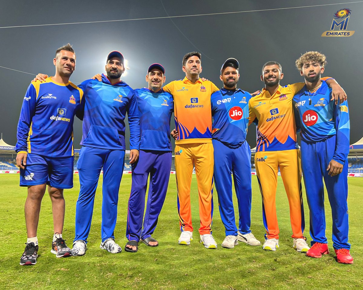 MIEmirates's tweet photo. The spirit of cricket π€
#MIEmirates #OneFamily #SWvMI https://t.co/UvepF0lL5g