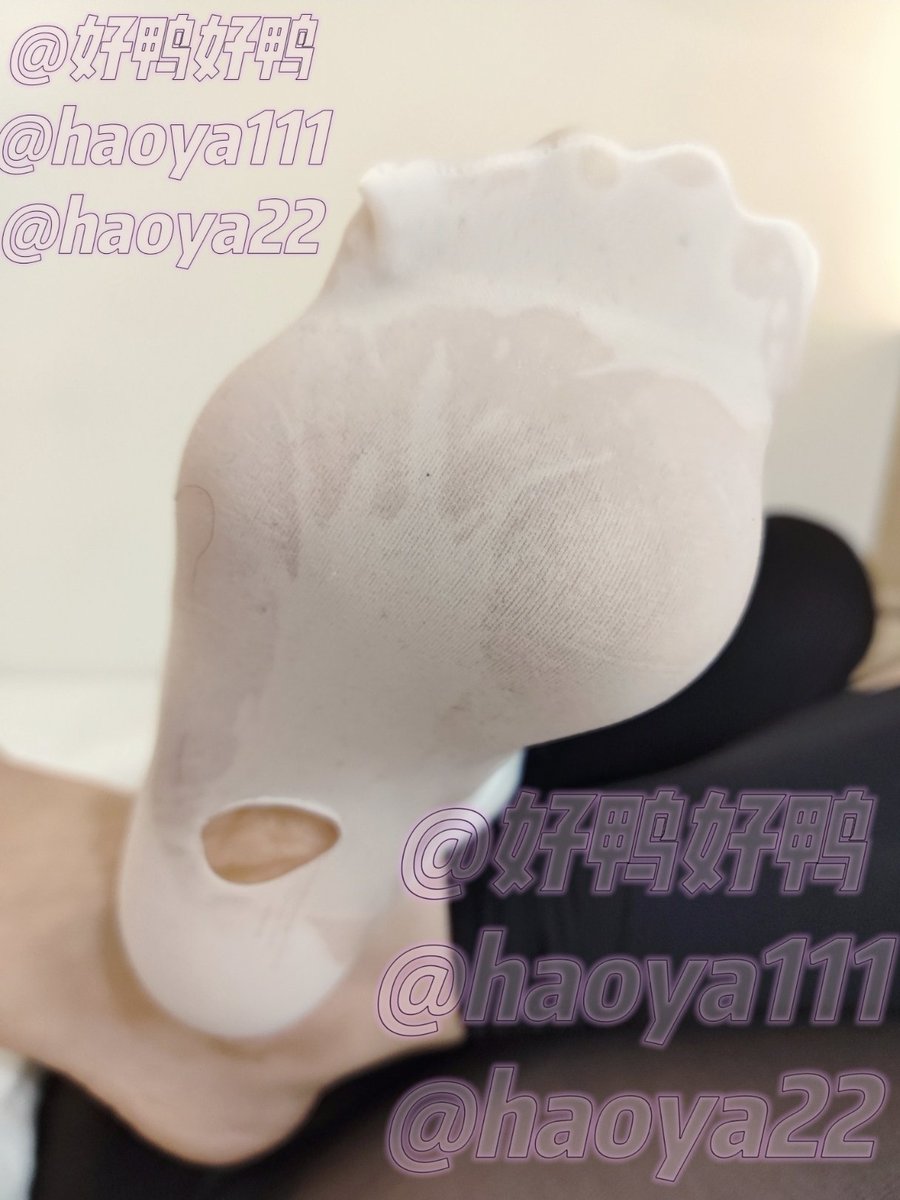 课堂提问：“脚底为什么有个洞”