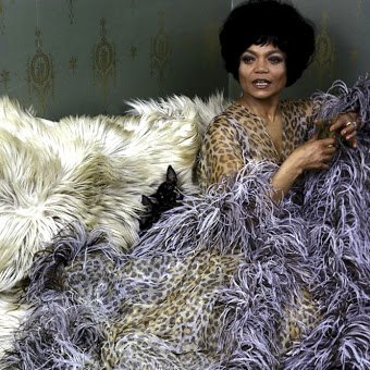 ThatDameLana's tweet photo. Lunch Break Spin: Happy Heavenly Birthday, Ms. Kitt.♥️♥️♥️
#EarthaKitt #Goddess #Icon #WhereIsMyMan #vinyl🎶 https://t.co/acGEWloLgX
