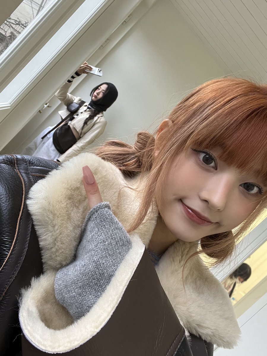 ynjingf's tweet photo. KANSBDBSJJDJSJ https://t.co/daJyJbhXKm