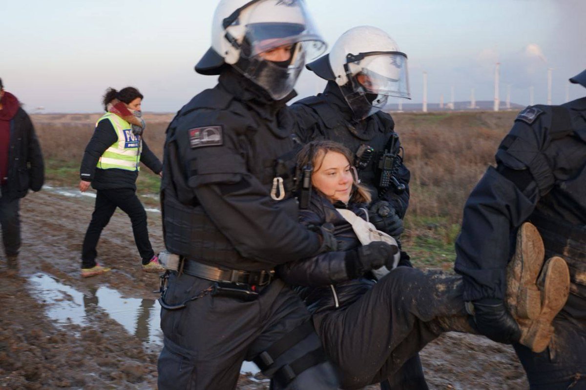 Manuel Grebenjak tweet media