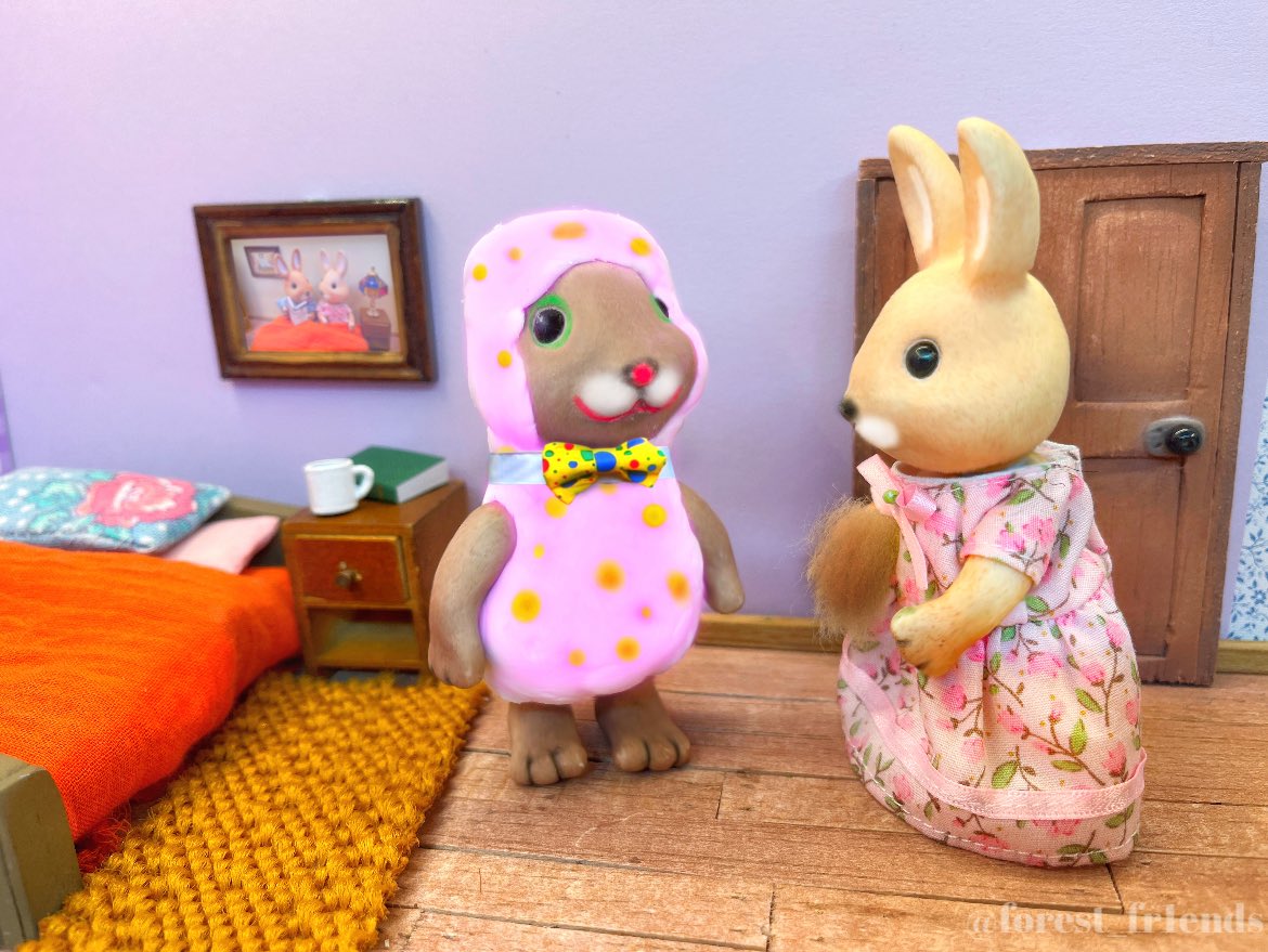 forest_fr1ends's tweet image. - when i said i wanted to make our sex life more fun and unpredictable i wasn’t thinking of this.
- look, just put the beard on noel.
- don’t call me noel…