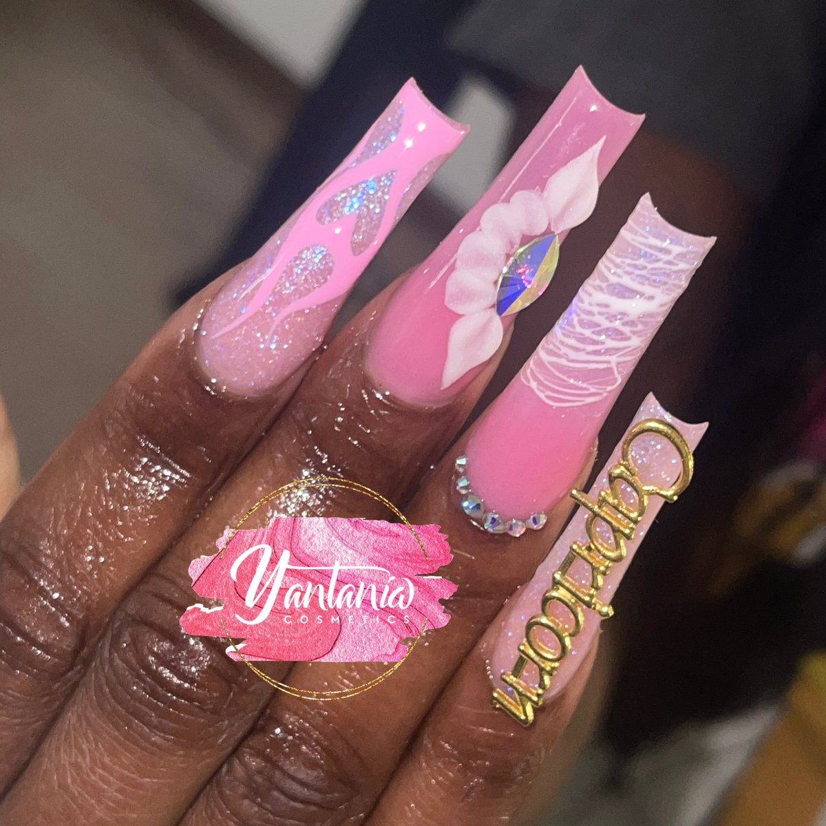 bbyyantania's tweet photo. Come SIT DOWNNN ๐ธ๐
Ig:bbyyantania
#explore #mnnailtech #nailtech #nails #SmallBusiness #certified #longnails #longlength #mnbase #fyp #foryoupage #viral #valentinesnails #yantaniacosmetics https://t.co/uoLZjo8CDR
