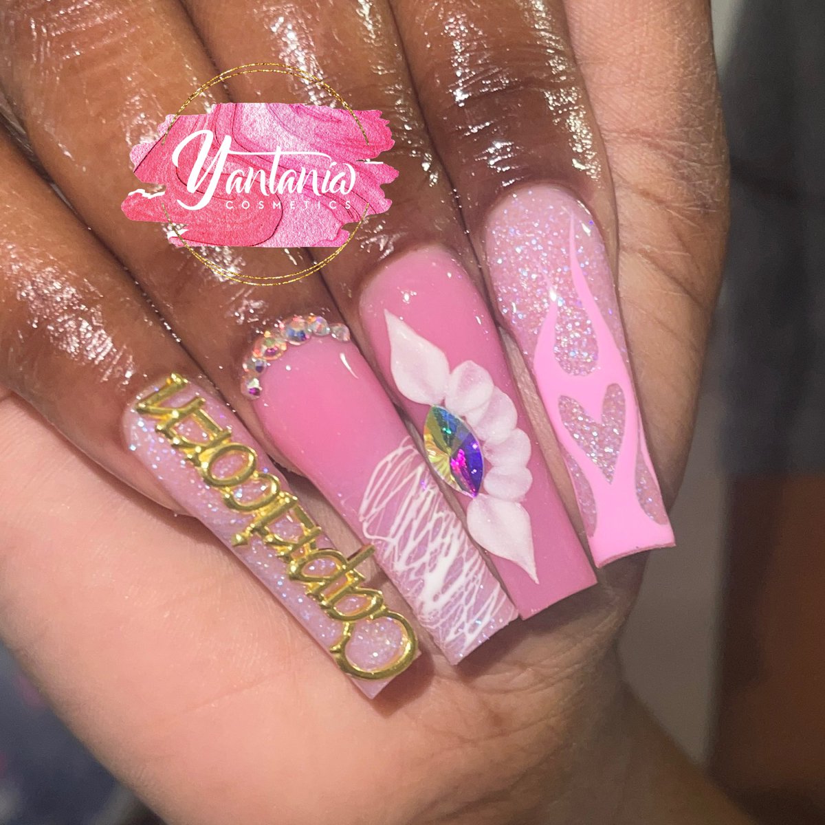 bbyyantania's tweet photo. Come SIT DOWNNN ๐ธ๐
Ig:bbyyantania
#explore #mnnailtech #nailtech #nails #SmallBusiness #certified #longnails #longlength #mnbase #fyp #foryoupage #viral #valentinesnails #yantaniacosmetics https://t.co/uoLZjo8CDR