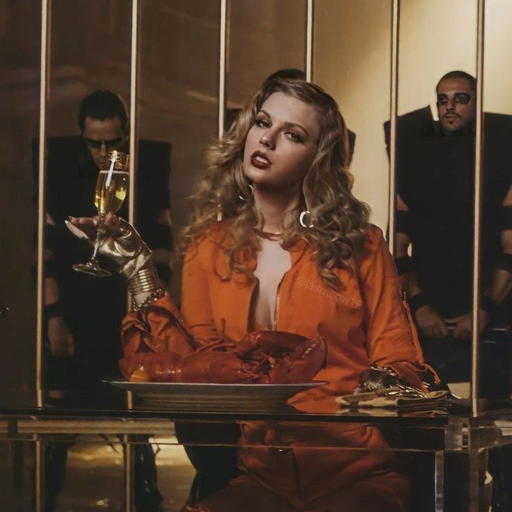 somisolist's tweet photo. #솜블왔솜 #솜아내말좀들어바 #Somble @somi_official_ I NEED an old Hollywood concept and a reputation one, turn everything bad people say about you into your own brand, your empire

You don't need a man or anyone else, you are JEON SOMI https://t.co/da0yBzbeam