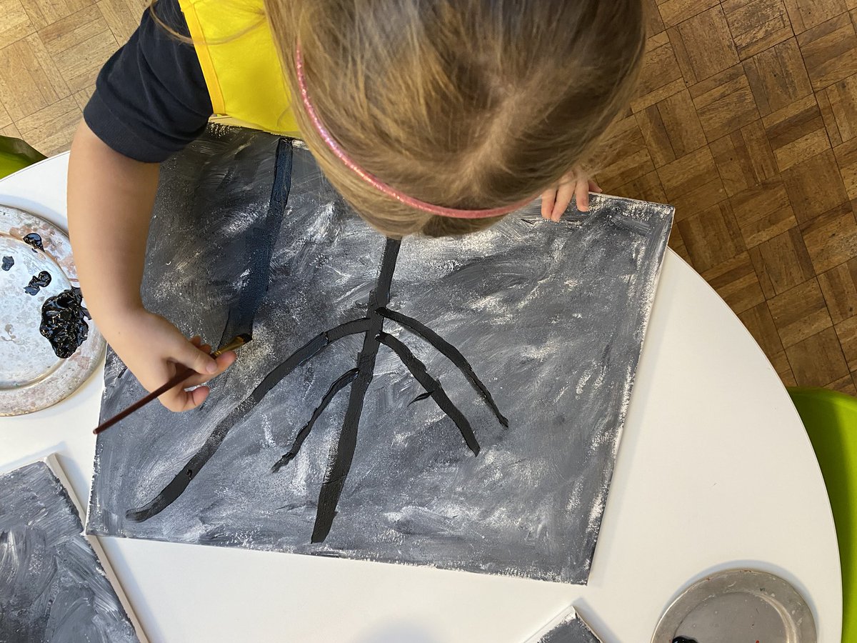 GCA_learning's tweet photo. The children are thoroughly enjoying our new after school clubs. I had a sneaky peek at the beautiful canvases the children are working on it art club. don’t they look amazing. #GCAart #GCAvalues https://t.co/RlYxTFoOFs