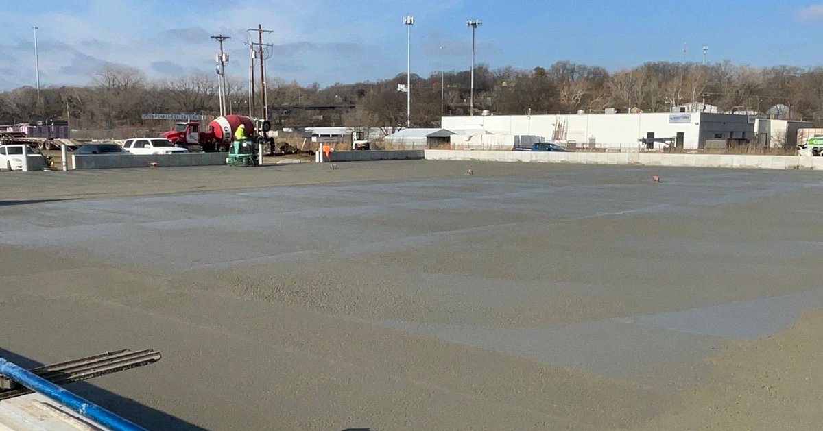 ALHuberGC's tweet photo. Our SPEC Building Materials project started early this morning with a concrete pour!

#alhuber #specbuilding #concretepour #construction https://t.co/zGd6f80rX9