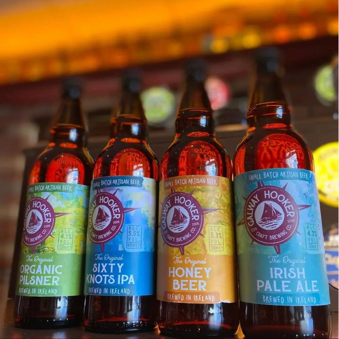 LabelTech_Ltd's tweet photo. Love the new branding for the @HookerBrewery range of cans &amp; bottles. The new labels look great in situ!

📷 Galway Hooker Brewery

#labels #labelprinterireland #beveragelabels #craftirishbeer #galwayhookerbrewery #labelprinter #customers #selfadhesivelabels #irishbusiness https://t.co/Z0lfHZPPYu