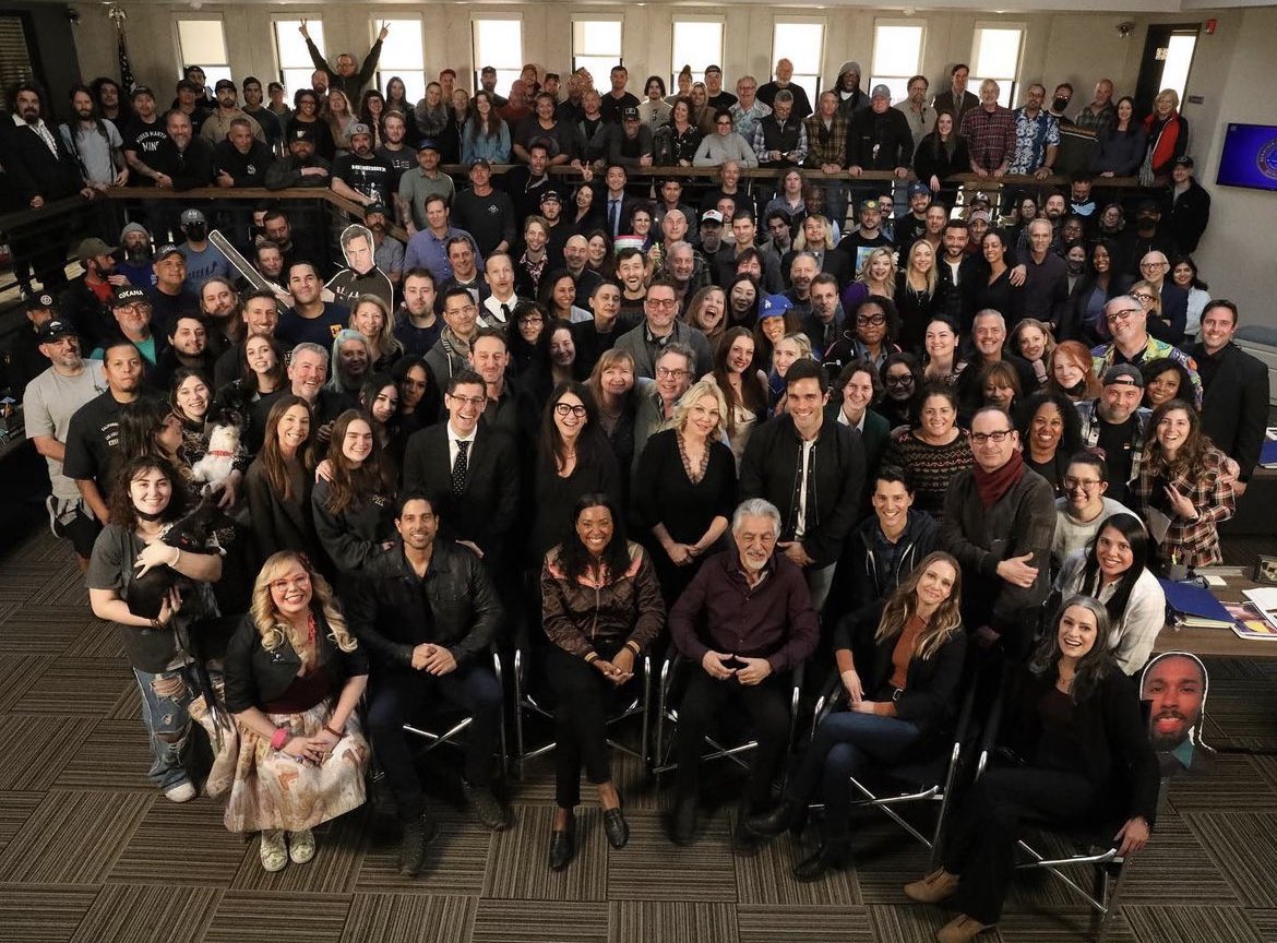 BIG SHOUTOUT to the extraordinary cast and crew of #CriminalMinds and #CriminalMindsEvolution for their amazing work! (Seasons 10, 12, 14 and Evolution)