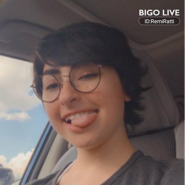 NabilModel's tweet photo. Come and see ❄️RemiRatti✨ᴬⱽ streaming live on #BIGOLIVE and make new friends!  https://t.co/2acoHv7YaD https://t.co/qYkkNNvPeR