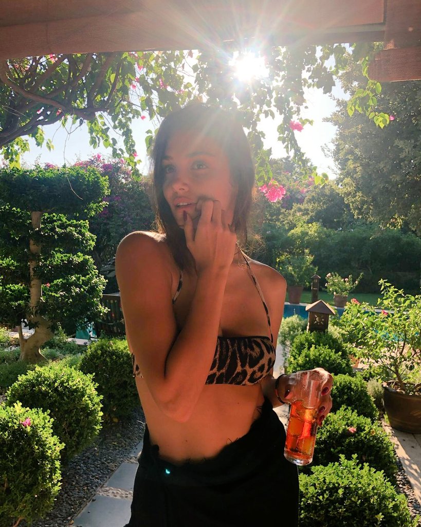 𝕴𝖓𝖘𝖙𝖆𝖌𝖗𝖆𝖒 𝖕𝖔𝖘𝖙:

𝓔𝓬𝓱𝓪𝓷𝓭𝓸 𝓭𝓮 𝓶𝓮𝓷𝓸𝓼 𝓮𝓵 𝓿𝓮𝓻𝓪𝓷𝓸. 

#𝓕𝓻𝓮𝓮𝓡𝓸𝓵 #𝓢𝓮𝔁𝓡𝓸𝓵