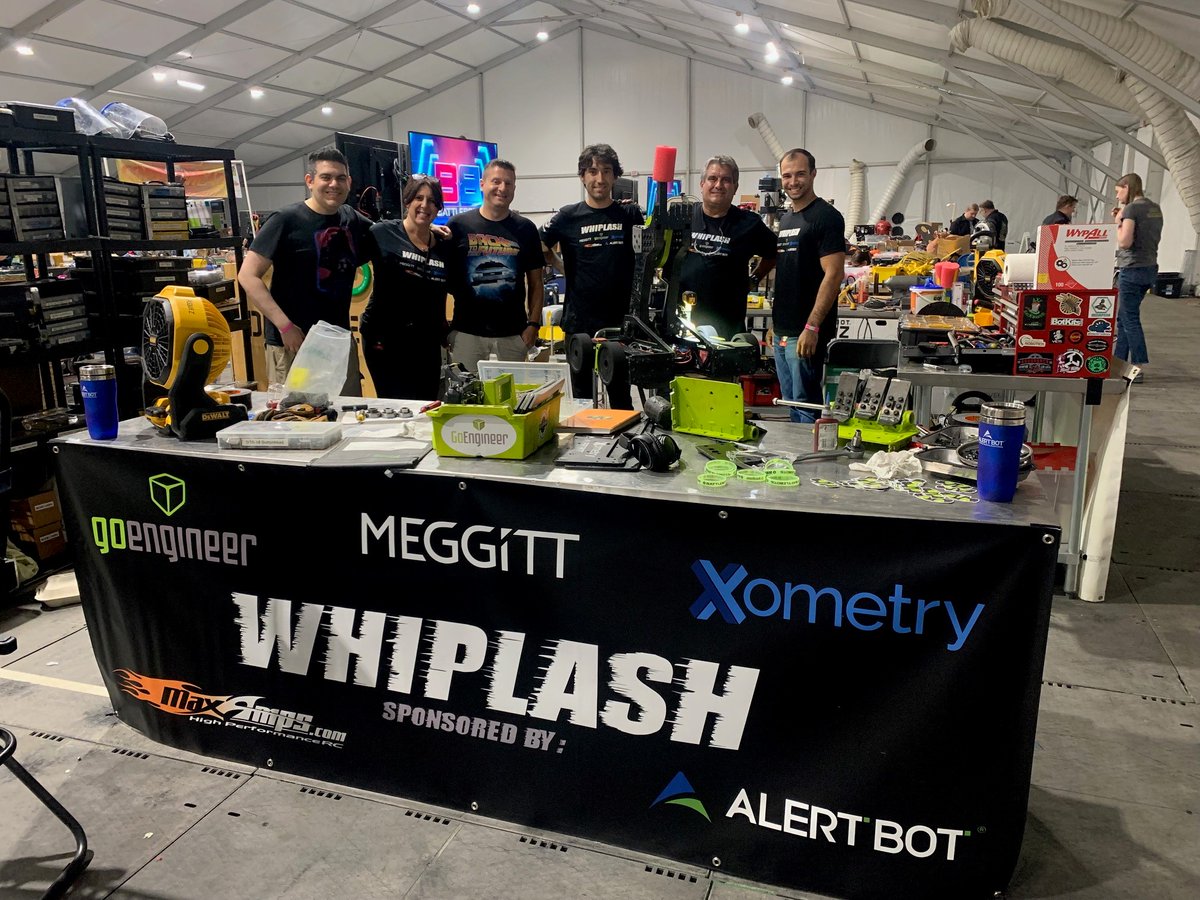 AlertBot's tweet photo. New AlertBlog: Read about "AlertBot's BattleBots World Championship VII Las Vegas Set Visit"! @BattleBots
https://t.co/5bo7iE8KRE
#battlebots #whiplash #teamwhiplash #whiplashbattlebots #alertbot #vegas #gowhiplash #webperf https://t.co/L8Tdhu155U