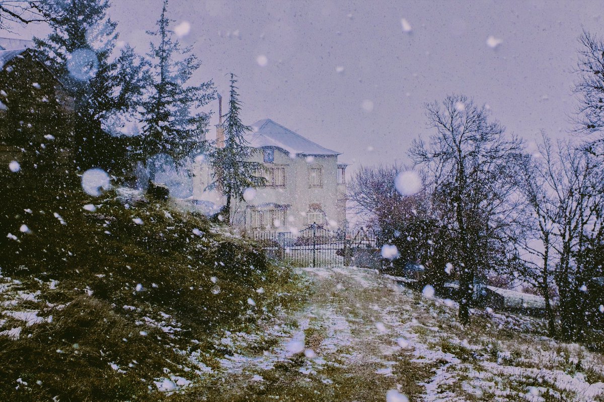 Photos I took in secluded places of the portuguese mountains.