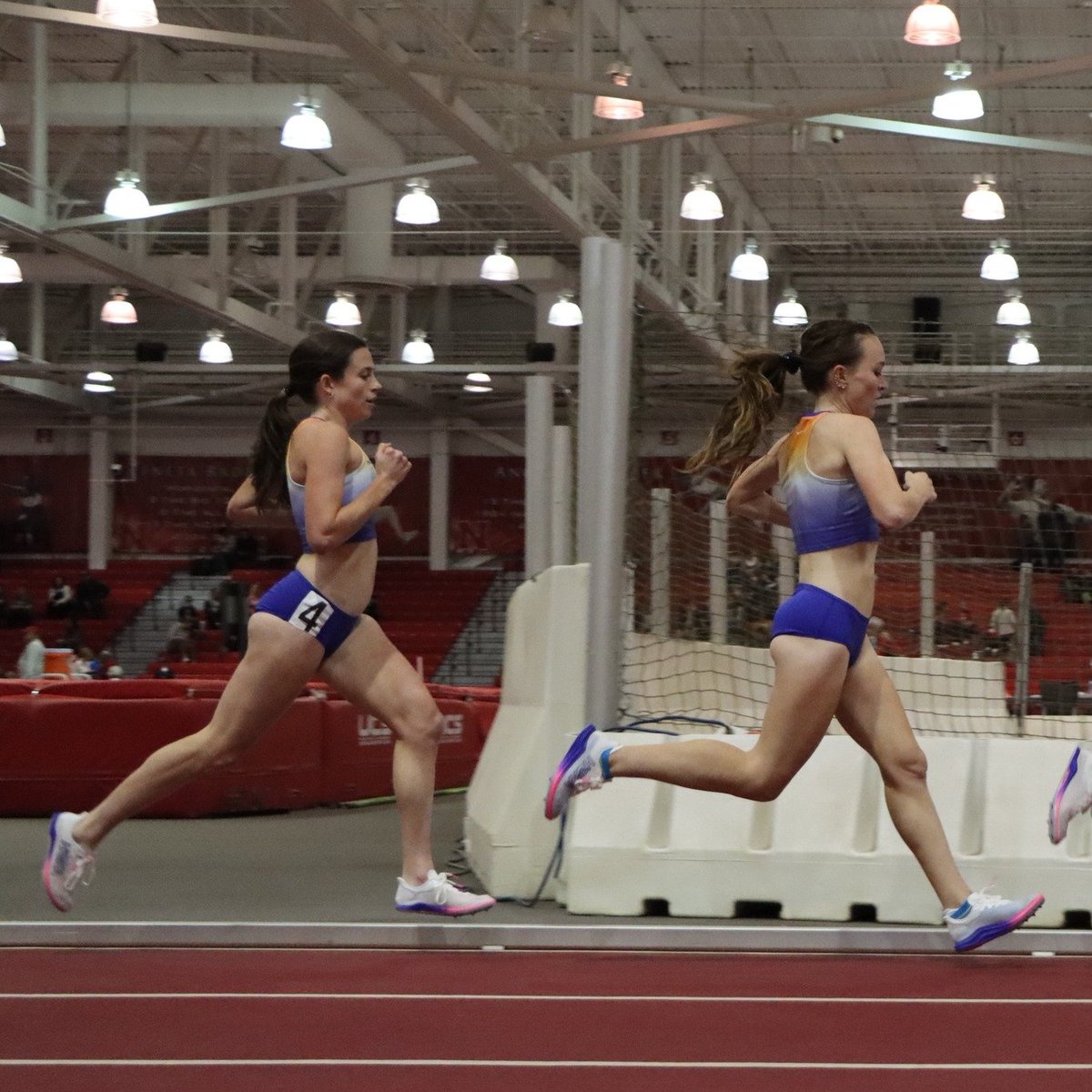 NAZ_Elite's tweet image. Some great shots of Krissy Gear, Abby Nichols, and Katie Wasserman from this past weekend's Graduate Classic at the University of Nebraska via @PrepRunningNerd. 

Next up for these three: The BU Terrier Classic on January 27th!!