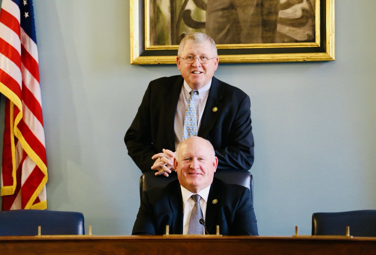 RepFrankLucas's tweet photo. I'm coming home to the Ag Committee. 

I'm proud in the 118th Congress that I'll be returning to @HouseAgGOP. I look forward to working with Chairman @CongressmanGT and my colleagues delivering a Farm Bill for the American people.

Read more🔗: https://t.co/BgWS8EnhOV https://t.co/bHSfGnaq2s