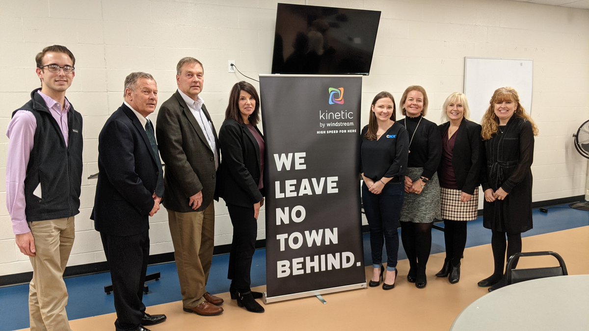 TonyThomasWIN's tweet photo. Thanks to generous contributions from Kinetic &amp; CNX Foundation, phase three of the Greene County Broadband Service Expansion Project is underway. The initiative provides high-speed access to previously underserved areas within Waynesburg and other communities. #HighSpeedForHere https://t.co/5Mu5YqDsKP