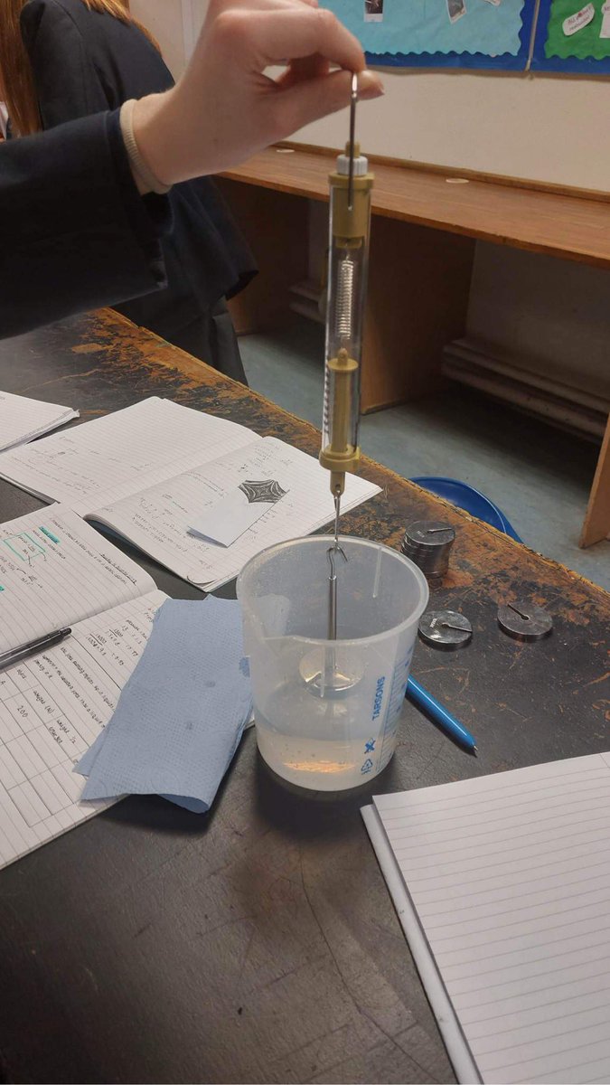 SciencePlume's tweet photo. Year 11 Physics students testing Archimedes principle. https://t.co/ytXLuUvofb