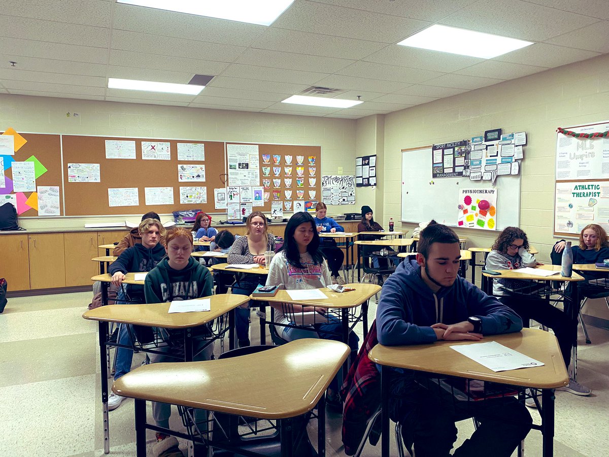 JNolin6's tweet image. I’ve taught Gr. K-8 students for 25 yrs. This Special Assignment has me sharing lessons in High Schools &amp;amp; I LOVE IT! Teens have great questions, curiosity &amp;amp; feedback. Supporting SEL &amp;amp; Mindfulness 🙏 ♥️ @northstar_high @EssexDistrict @gecdsbpro #toolsforlife #examprep #destress