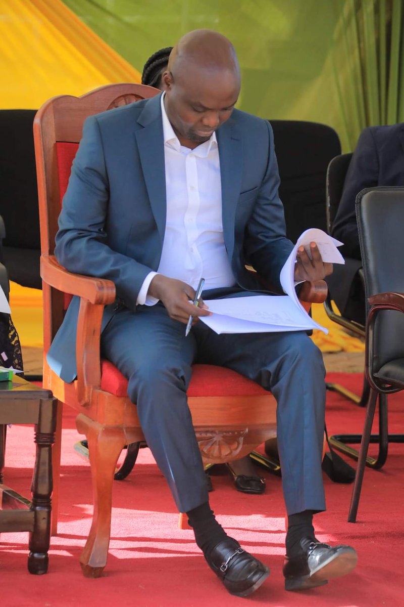 rotichwisley's tweet photo. Today, I held a staff consultation meeting ahead of our 100 days Rapid Results Initiatives (RRI) which is aimed at accelerating services to citizens at the Treasury Square,Iten.

Departments presented their list of projects to be completed during the period. https://t.co/g8WnURa5X3