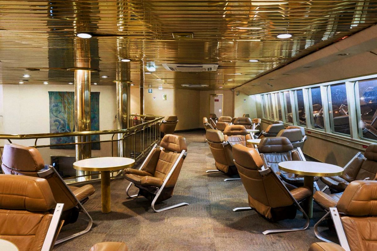 🎗️ Nuestro Buque Atlantic III te conecta día a día con lo mejor de las dos orillas Colonia y Buenos Aires en tan sólo 1 hora, rápido, fácil y con toda la seguridad y el confort de Buquebus😎