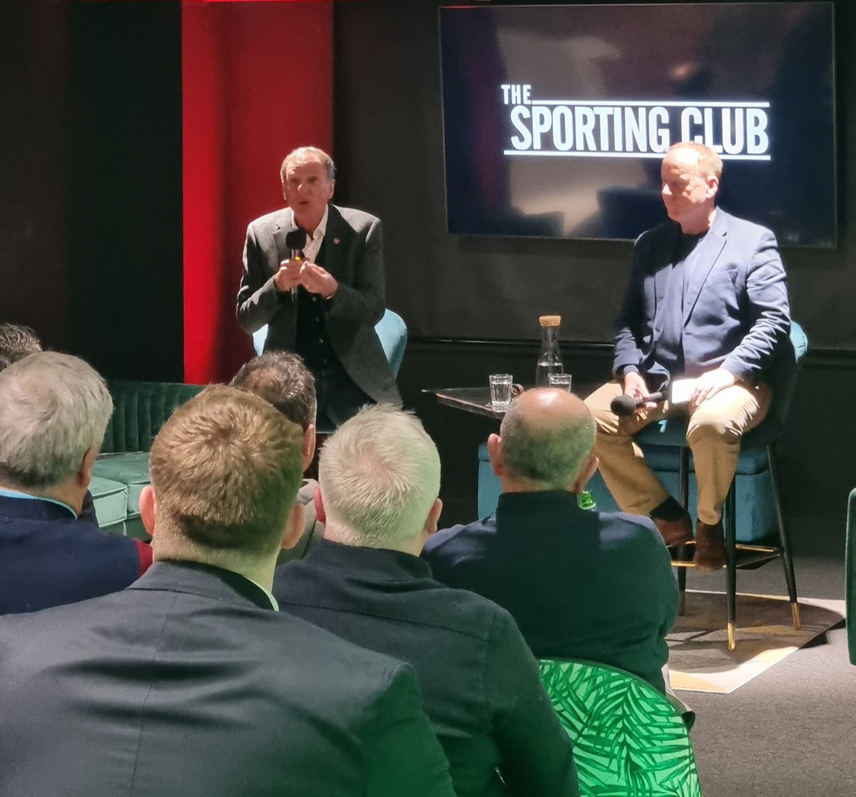 dollarsandart's tweet photo. It's a @SportingclubThe @sedulo_group thing. Top drawer thanks to all involved ⚽️👍💫 @PaulCKSedulo @IanStaffs #sedulo #sportingclub #philthompson https://t.co/sVgLt6e2QV