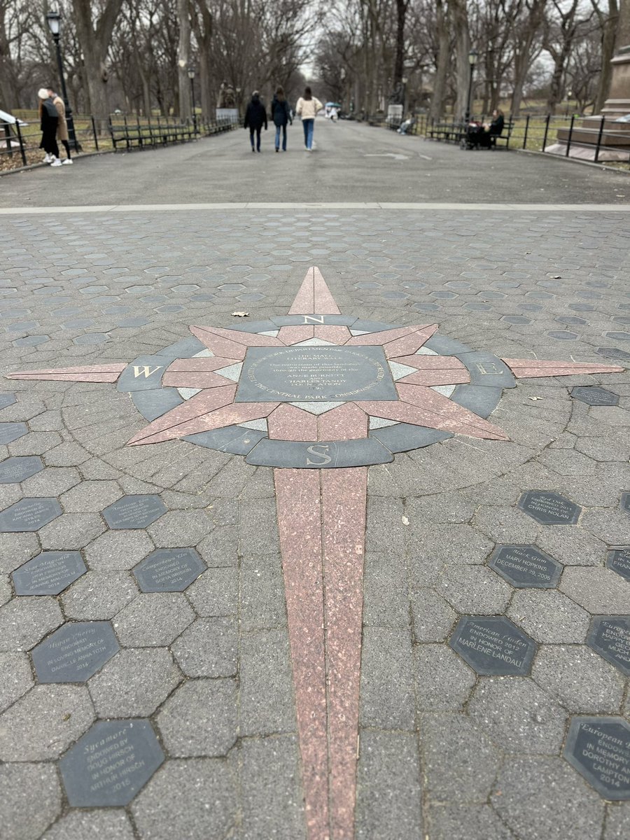 tphilipps's tweet photo. When you let your heart and the day lead you and you end up wandering Central Park with a soundtrack of busking musicians. #poetswalk https://t.co/iGDdpdyO3L