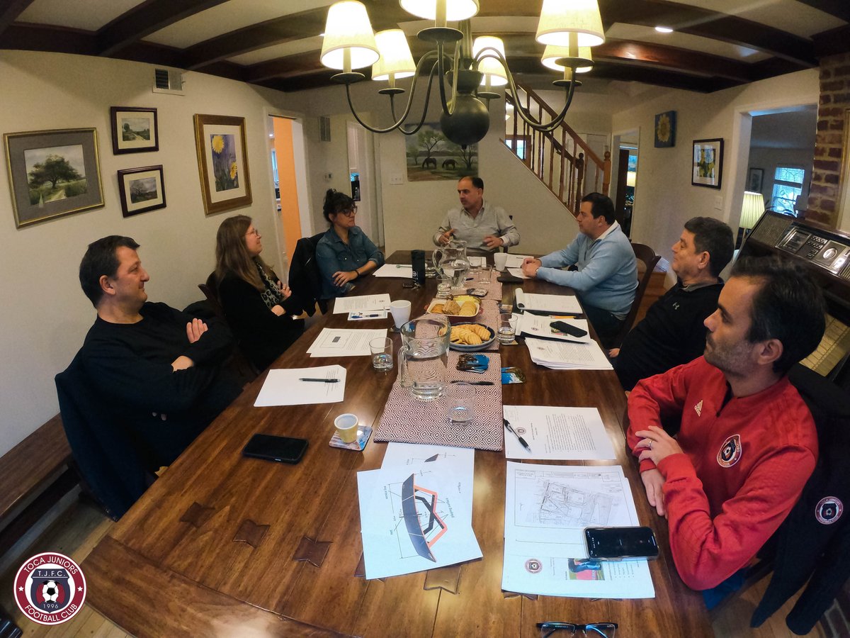 tocajuniorsfc's tweet photo. ๐ฅ Advisory Board Meeting
#FirstQuarterMeeting
#FieldsProgress
#TeqballCourt
#Multipurposefield
#ArenaField
#Storage
#Weels
#Fundraising
#Topsoilamendments
#Parkinglot
#Pavilion
#Fencing
#Landscaping
๐ต๐ด #WeAreToca #TOCA #tocajuniors #PLAYsimple #Futbol #Football #soccer https://t.co/DTAgsYcfPc