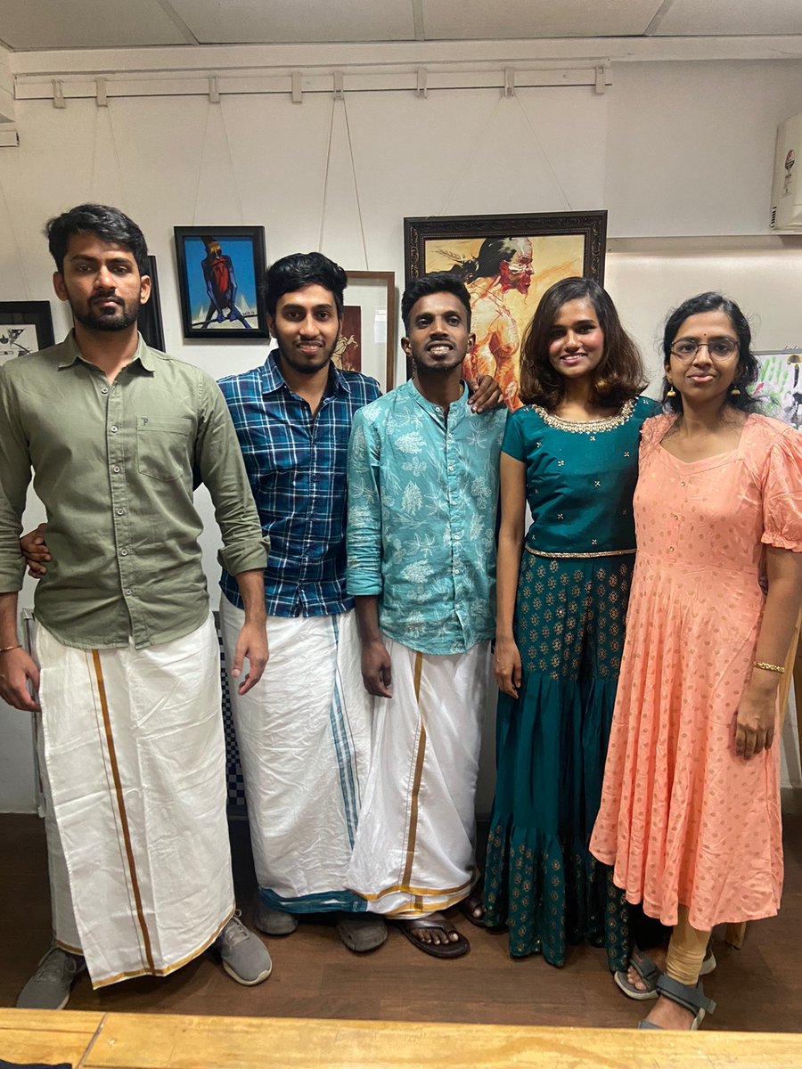 hybrid360studio's tweet photo. Dhoti, saree, designers and good food!!!
Our Pongal day!!!
#hybrid360studio #pongal #pongalkolam #pongalday #harvestfestival https://t.co/q90Si70XQb
