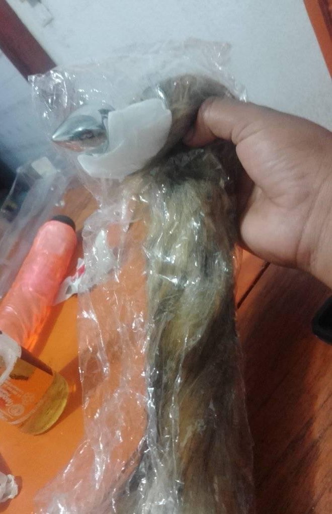 Miren lo que me regalaron… será prudente probármelo 🫣🍑 regálenme un RT y me animo a probarlo