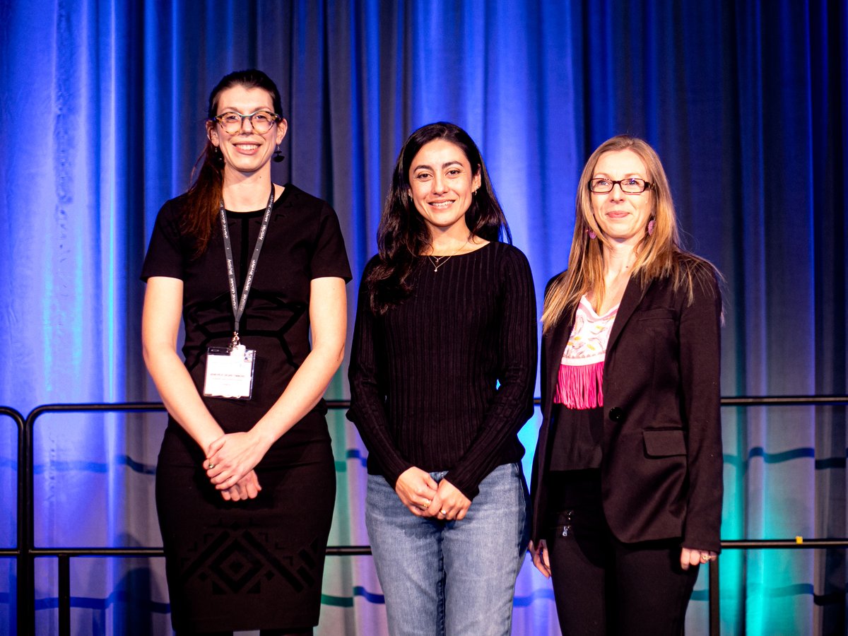 ArcticScienceJ's tweet image. Congratulations to Geneviève Degré-Timmons, Paola Ayala-Borda, and Tabatha Rahman—winners of the @ArcticNet #ASM2022 Student Poster Award in Terrestrial Sciences. @ArcticScienceJ is proud to sponsor this award annually and provide Open Access waivers to the winners.🔓🎉

🧵 1/5