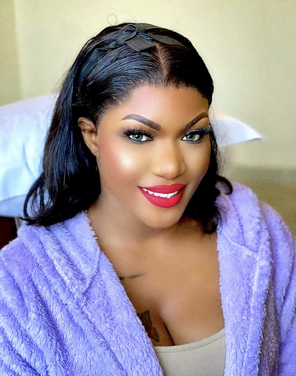 1Masterqueen's tweet photo. Face card and credit card NEVER declines 💳👄
#liberiangirl #queenmuva https://t.co/4Tc6d1C6oR