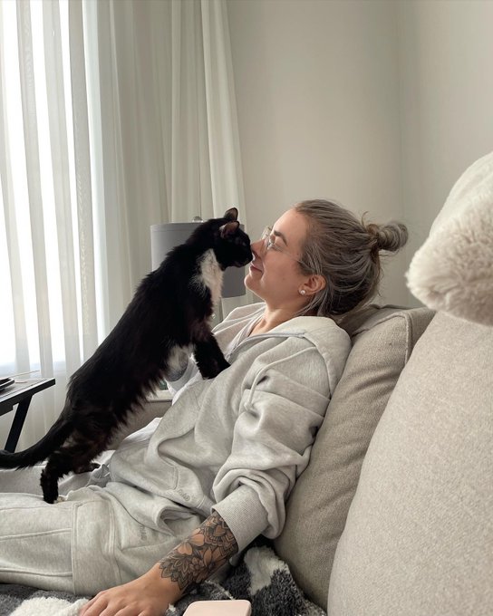 17 years of being my best friend. My heart is truly broken right now. I don&rsquo;t know how I will ever feel