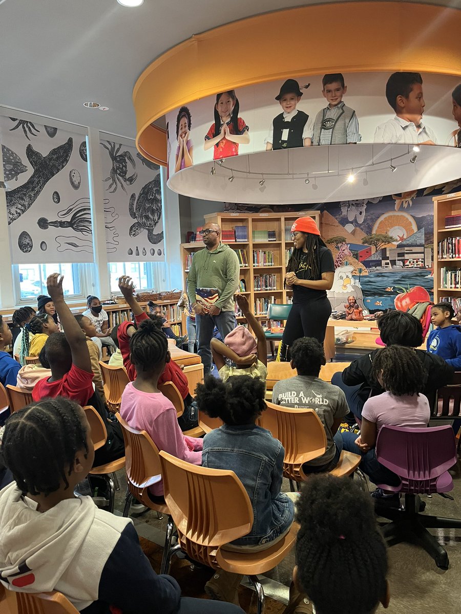 Historic122's tweet photo. The 122 Experience continues…we hosted Award Winning Author Kwame Alexander and Illustrator Dare Coulter! Very engaging “ An American Story”. #newrelease #Thsct @KingMark01 @BMDschoolsPRguy @SonjaSantelises @bettyeadams7 @John_L_Davis_Jr https://t.co/FsV4mjWWTR