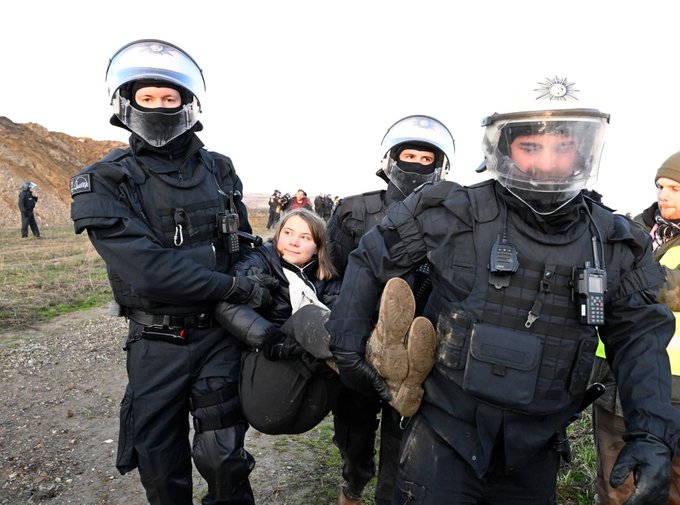 Greta Thunberg getting arrested and accidentally taking just the sickest photo ever. https://t.co/1a