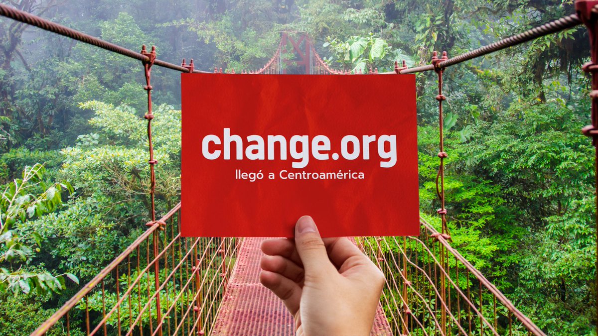 Change.org Latino tweet media