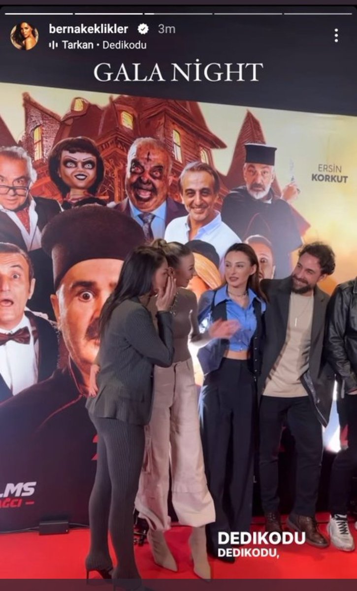 Berna ve daha dün sana sallayan Kaley ve dostların.Cevrendekilere çok dikkat et...<a href="/ayseyukselresmi/">AyseYukselOfficiall</a>