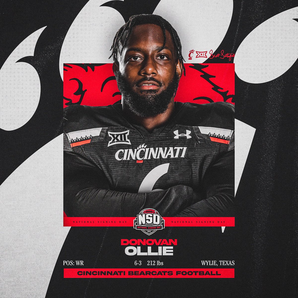 GoBearcatsFB's tweet photo. Welcome to Cincinnati, @Donovan_ollie24‼️

▪️ Wide Receiver
▪️ Wylie, TX

🔗: https://t.co/ixUIjjsCQf

#Bearcats | #CinCityPride23 https://t.co/bCoC8lHKyM