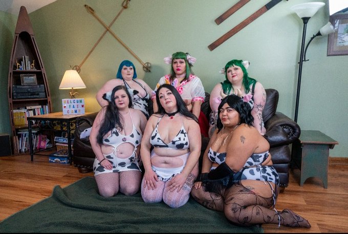 To kick off 2023, all fans on my Premium OF will be getting sent a full-length video from the big Fat