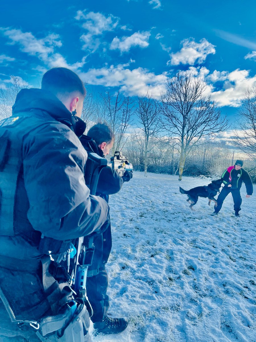 CheshNWalesAAP's tweet photo. Any excuse to get some pictures in the snow! ๐๐ถ๐ค
Training in all conditions as an effective team
Refresher training for the FSD teams #oneteam #moretraining https://t.co/ahbijMWnXc