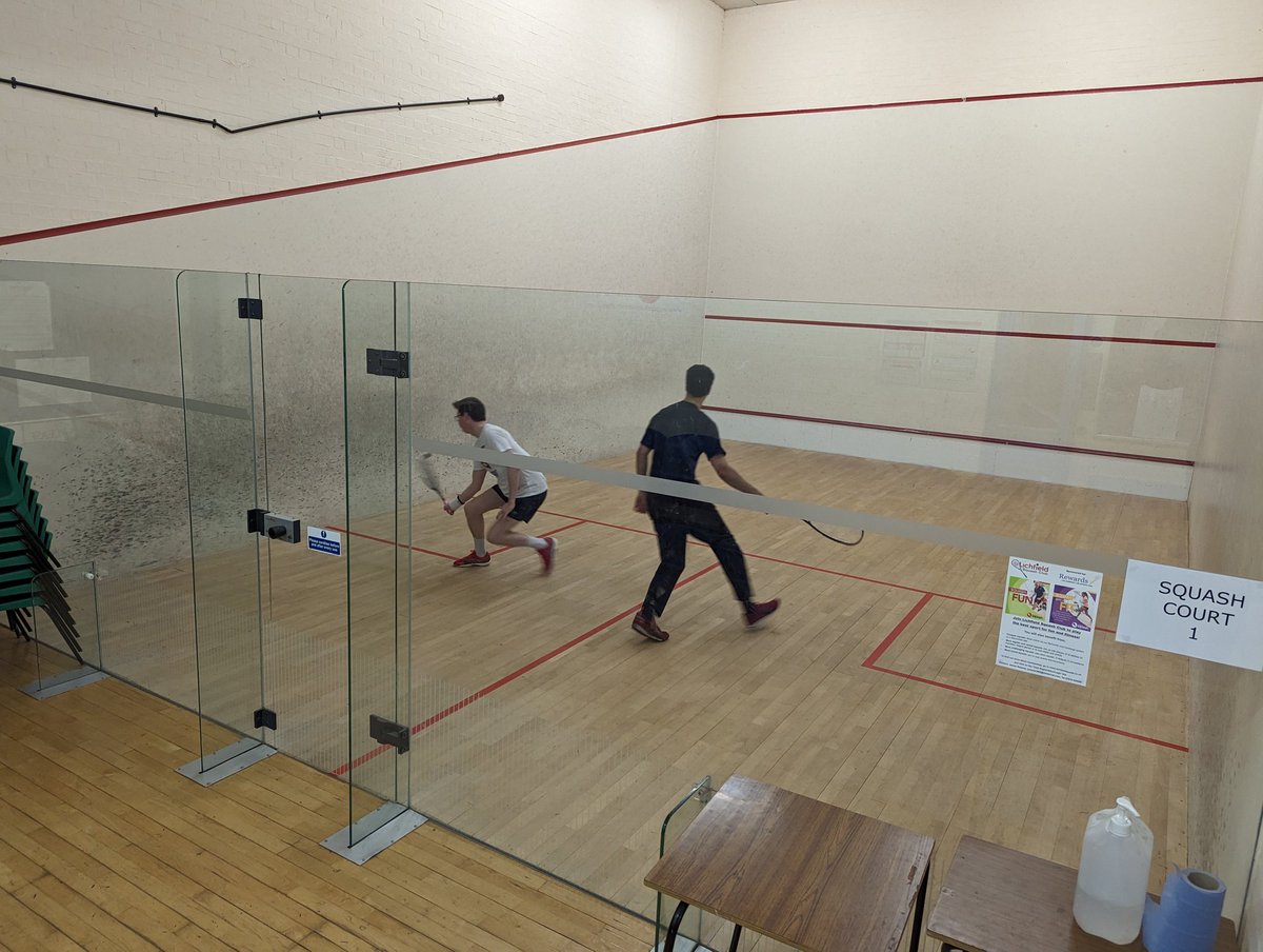 lichfieldsquash's tweet image. After the success of last week&apos;s Open Night, fantastic to see new &apos;Beginners/Improvers Club Night&apos; get underway with a great turnout. These sessions look set to become a regular Tuesday night feature &amp;amp; we hope to add coaching sessions soon.
#BuildingParticipation #ClubDevelopment