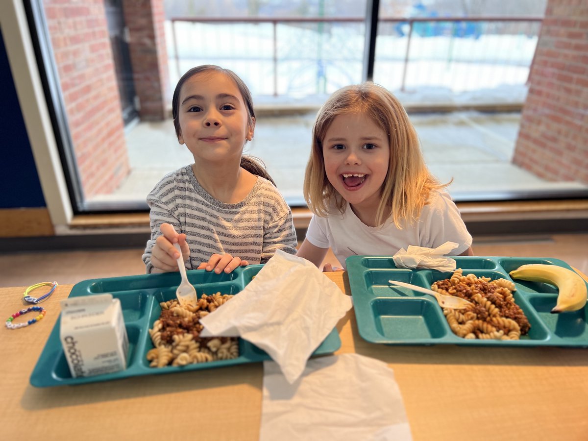 JESElementary tweet media