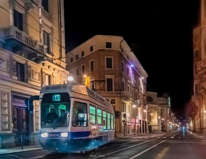 TorinodaScoprir's tweet photo. Torino ❤️ #frenk_drone #scatto_italiano #fujifilm_xseries #italy #tram #torino #mole24 #piemonte #piemontedascoprire #torinodascoprire
(Francesco Bianco) https://t.co/5VRh28pEYf
