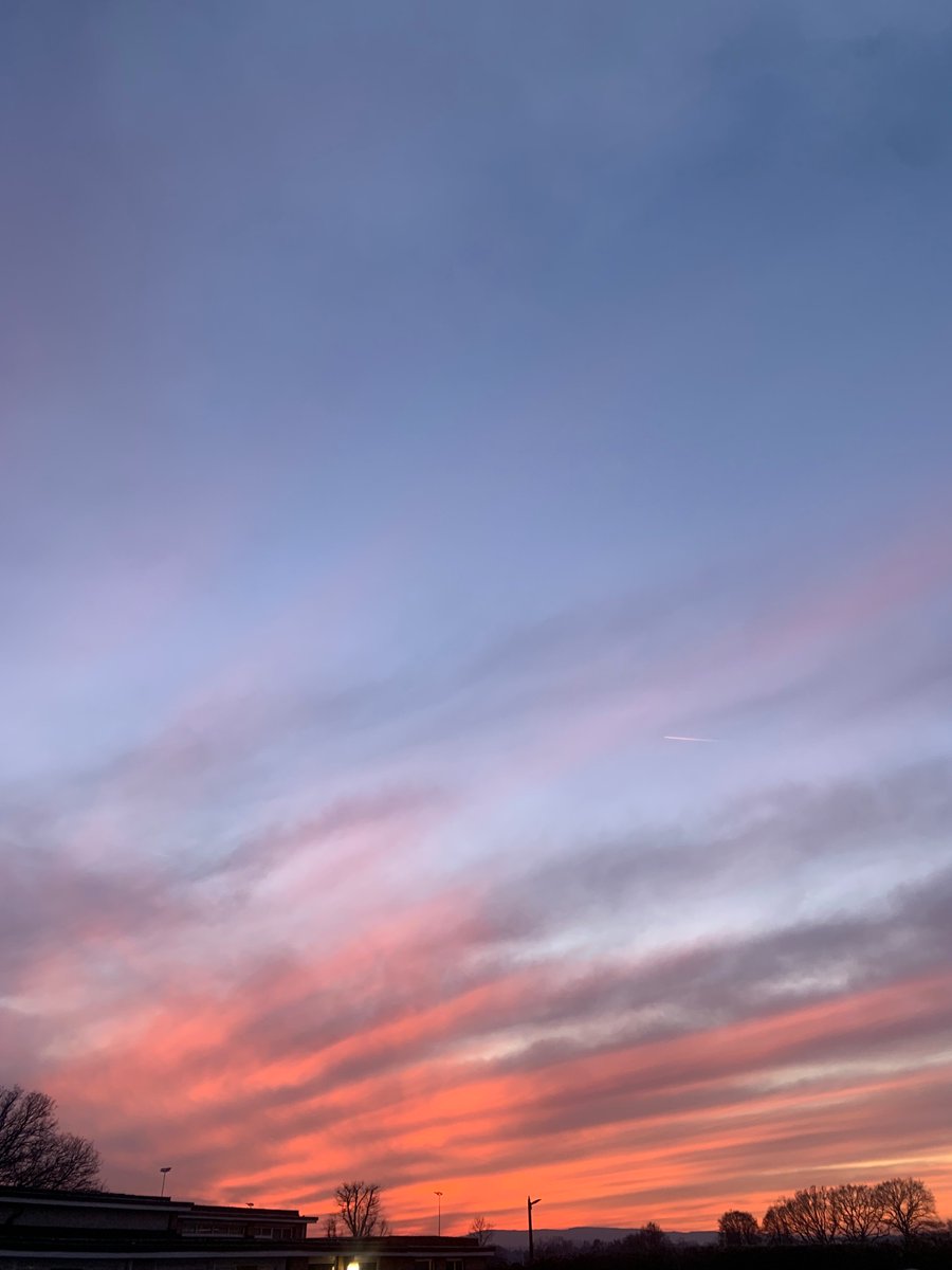 Red sky at night over our buildings. #reigate #wintersky