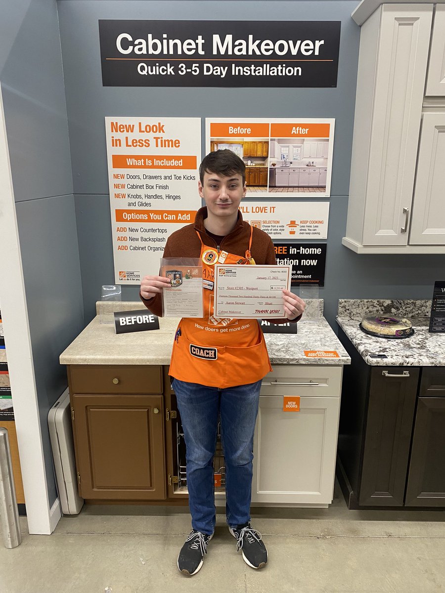 TJSanders61's tweet photo. Headed out to Store 2305 today in Westport to celebrate a win! Aaron is the ASDS and he took a little time to #justask and that led to a $13k cabinet makeover sale! Way to go Aaron! #makeovertakeover @KenBaer1 @HDIMakeoverMike https://t.co/mSCKbGyXJN