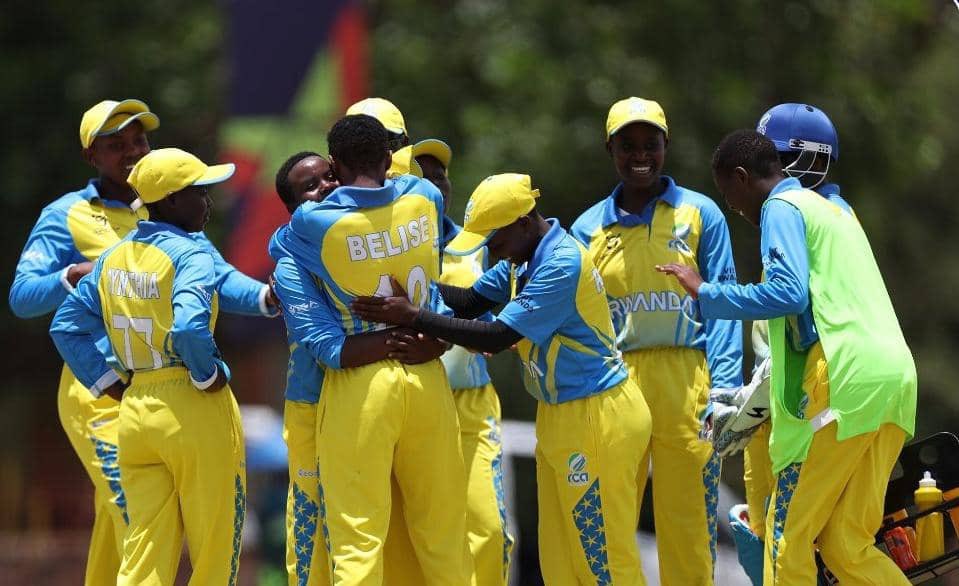 AuroreMimosa's tweet photo. A proud day 🙌🏾 Thanks to our U19 women's cricket team and our U20 men's handball team!  
Congratulations on making 🇷🇼 proud 👏 
Mukomeze muheshe ishema u Rwanda!!! 

@RwandaCricket
@FerwahandRwanda https://t.co/xVbnIszYp9