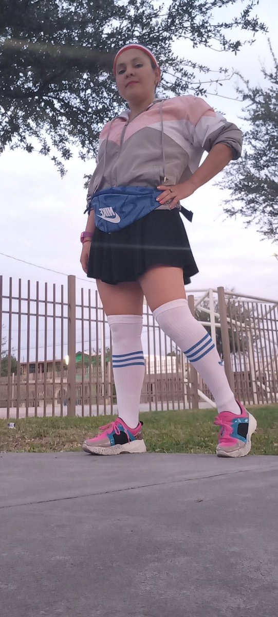 bici_gab's tweet photo. Vámonos a saltar!!! 🤸🏻‍♀️

¡Pretextos para saltar NO HAY!🤍💙

#jumper
#jumpingfitness 
#Jumping https://t.co/a80y4Nwoqa