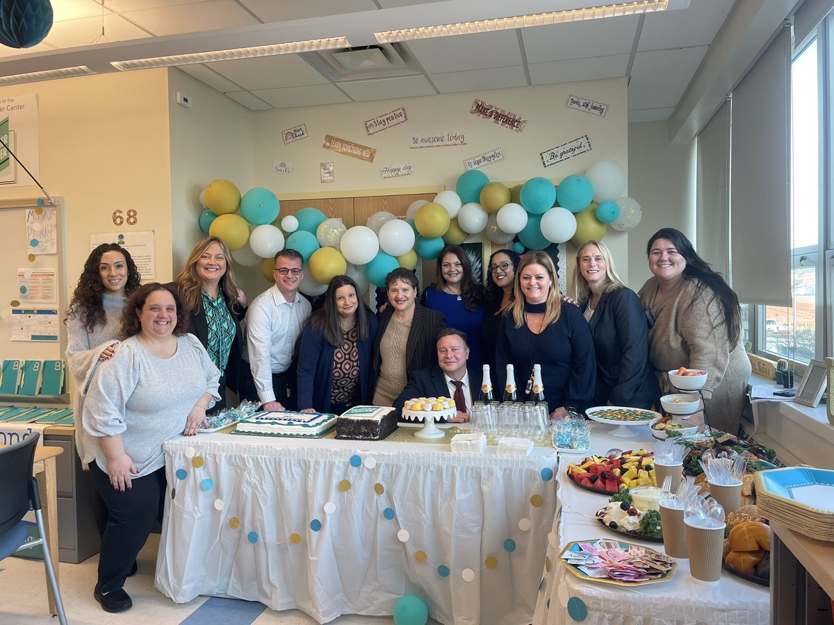 Fyaly_Nunez's tweet photo. Today was PS 68’s Teacher Center Grand Reopening! Thank you to all who came out to support us! @si_uft @JCiffone @CuomoHanley @HoganAnnmarie @UFTTchrCENTER @ps68si1 https://t.co/wWwIZMevfp