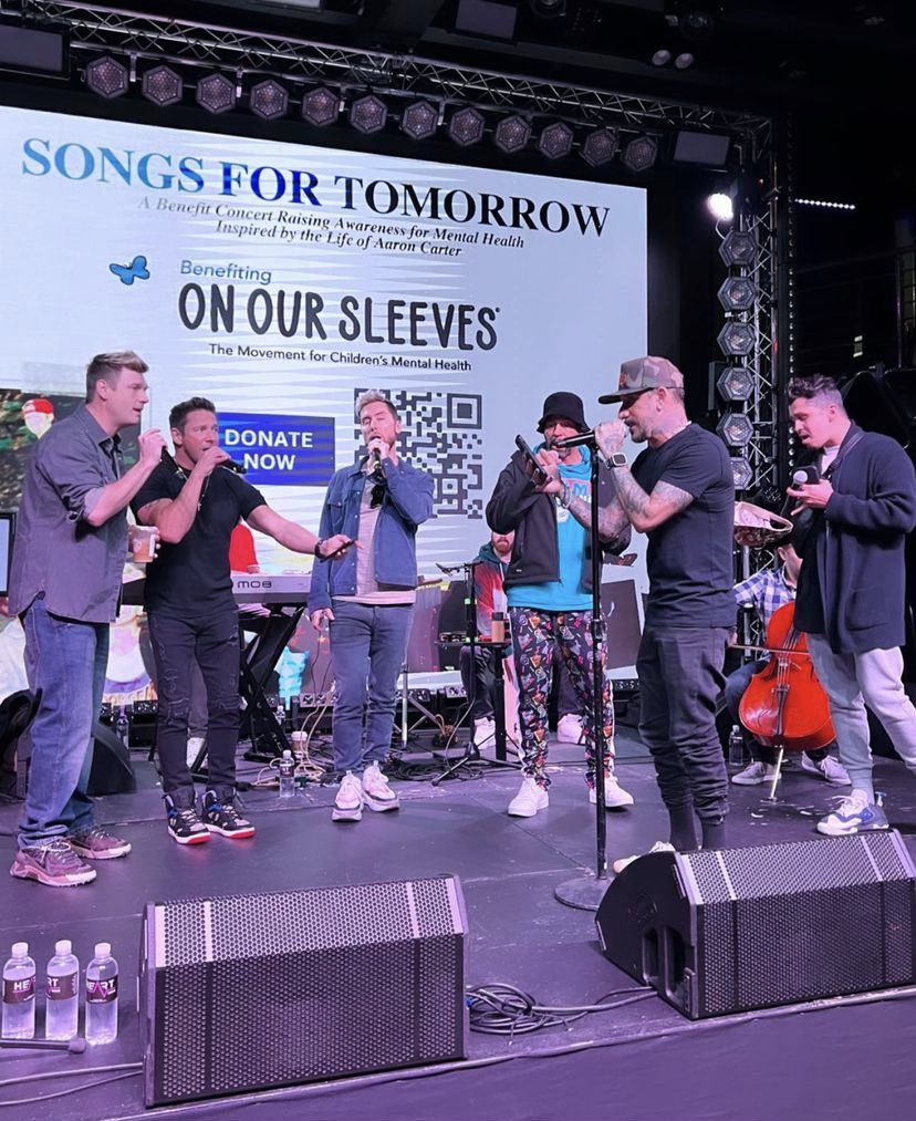 LanceBassCntrl's tweet photo. Practice for tomorrow’s ‘Songs for Tomorrow’ concert benefiting @OnOurSleeves. (📸 @nickcarter)

Limited in person Tix: https://t.co/X1hDj0p5Qm 
@Veeps Live stream tix: https://t.co/2RBBluOZDv https://t.co/GPgxE7HQsp