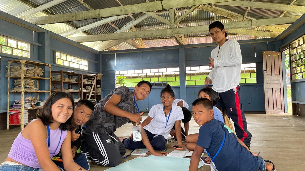 Clubes de Ciencia Colombia tweet media