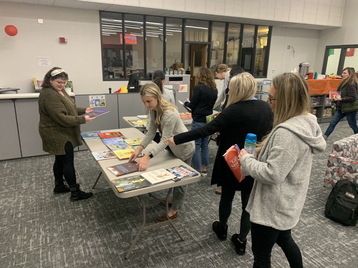 Carrie Davies tweet media